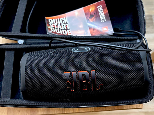 Jbl charge bluetooth - 5,